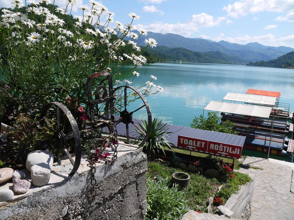Pansion Asim Bed & Breakfast Jablanica Bagian luar foto