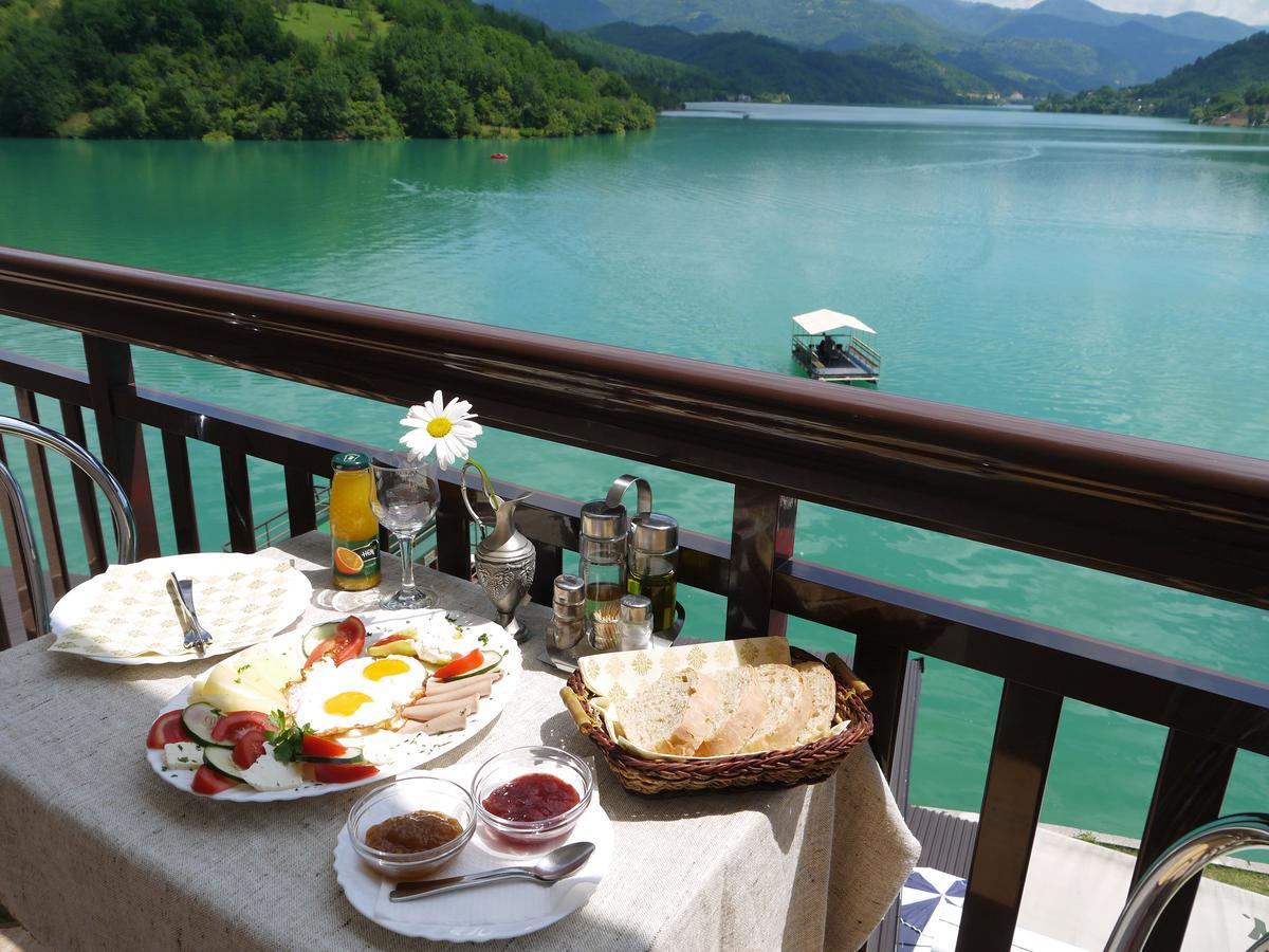 Pansion Asim Bed & Breakfast Jablanica Bagian luar foto